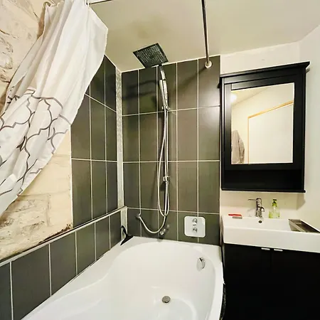 Le Caponiere Apartamento Caen